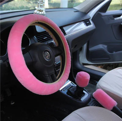 Winter Faux Wool Steering Wheel Cover Set in Pink